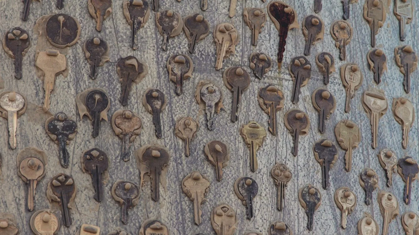 old keys in a pile